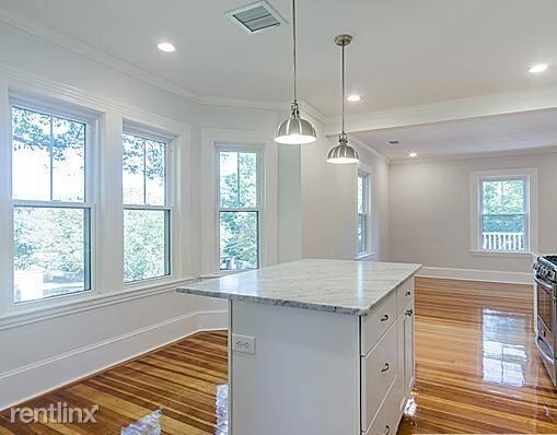 265 Sumner St-Unit -# 1 in Boston, MA - Building Photo - Building Photo