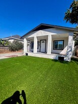 9702 Pace Ave in Los Angeles, CA - Building Photo