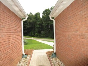 3830 Guiness Way in Gainesville, GA - Building Photo - Building Photo