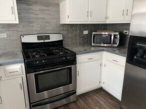 3104 Frank Turk Dr in Plainfield, IL - Building Photo - Building Photo