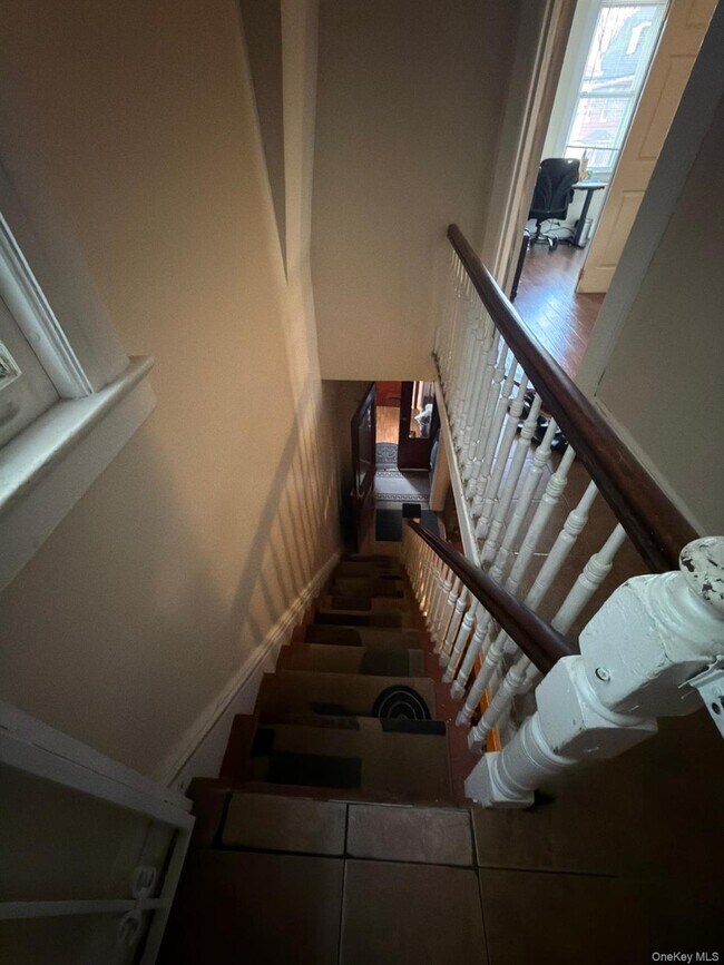 33-21 112th St in Queens, NY - Building Photo - Building Photo