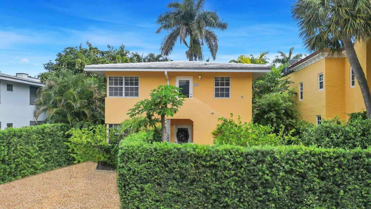 223 Park Ave in Palm Beach, FL - Building Photo