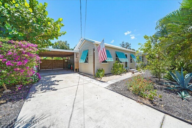 2005 Oak St in Melbourne, FL - Building Photo - Building Photo