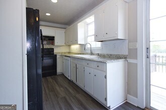 4541 Center Hill Church Rd in Loganville, GA - Building Photo - Building Photo