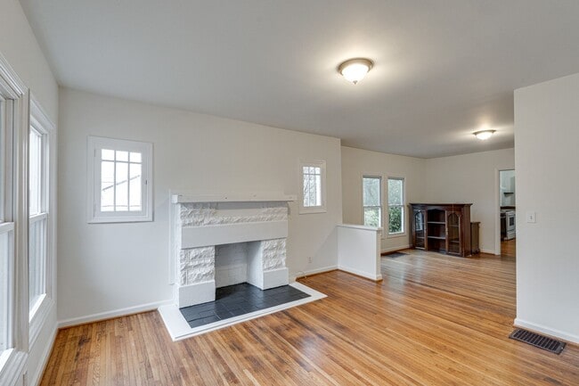 209 N Germantown Rd in Chattanooga, TN - Building Photo - Building Photo