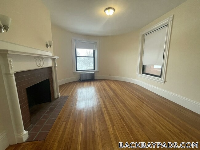 504 Beacon St