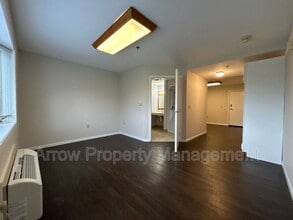 180 Poppe Dr in Scribner, NE - Foto de edificio - Building Photo