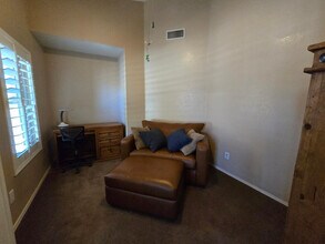 17616 W Lotten Dr in Surprise, AZ - Building Photo - Building Photo