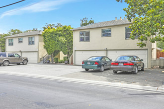 523-529 Matadero Ave in Palo Alto, CA - Building Photo - Primary Photo