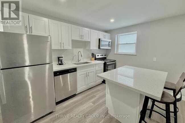 57 Oliver St in London, ON - Building Photo - Building Photo