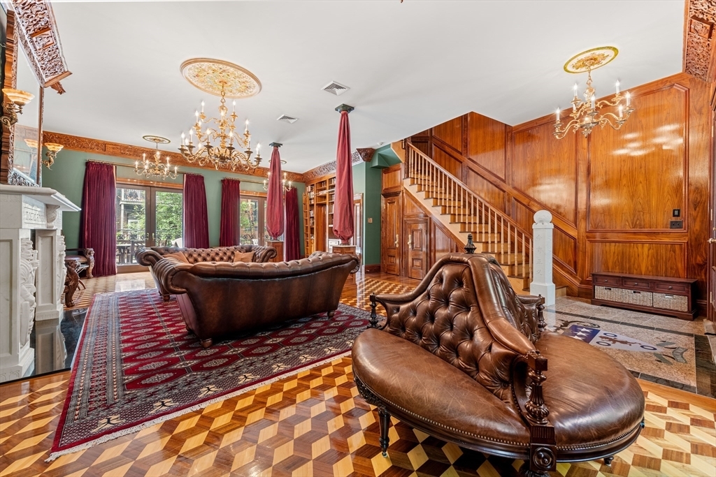 218 W Springfield St, Unit 218 in Boston, MA - Foto de edificio