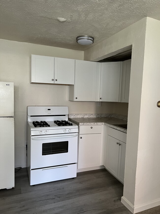 915 Sleepy Hollow Rd, Unit A in Pittsburgh, PA - Building Photo - Building Photo