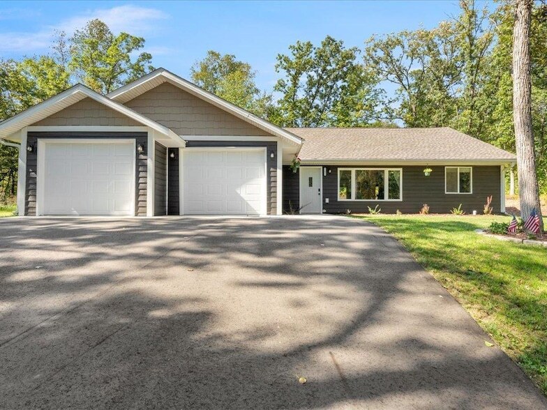 31051 Spring Loop in Breezy Point, MN - Building Photo