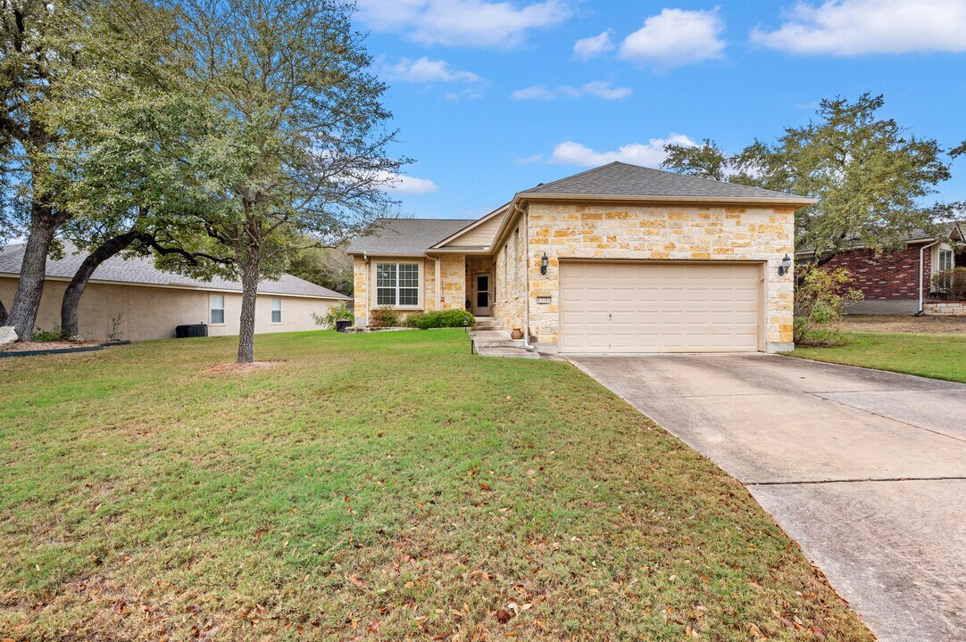 12418 Cascade Hills in San Antonio, TX - Building Photo