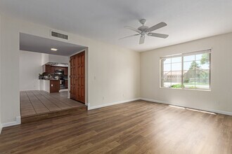 9128 E Evans Dr in Scottsdale, AZ - Building Photo - Building Photo