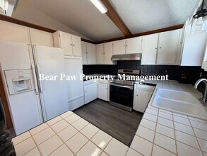 11927 S Elk Trail Rd in Conifer, CO - Building Photo - Building Photo