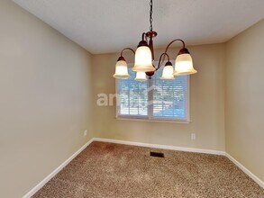 534 Matthew Dr in Canton, GA - Building Photo - Building Photo