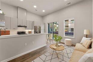 4510 Terry-O Ln, Unit 114 in Austin, TX - Building Photo