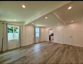1438 11th St in Santa Monica, CA - Building Photo - Building Photo
