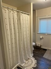 303 S Main St, Unit Unit B in Plainwell, MI - Building Photo - Building Photo