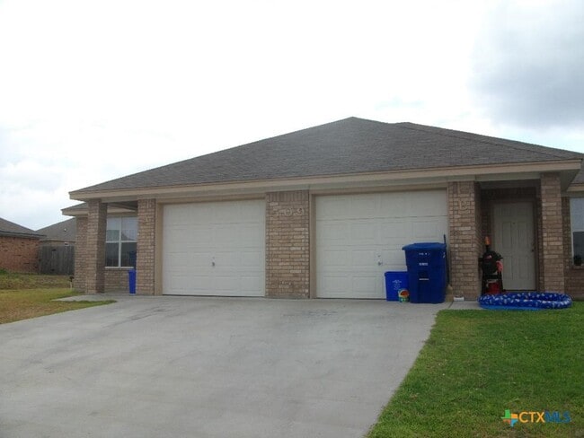 property at 509 Primrose Dr