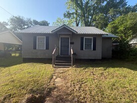 510 Avondale Ct in Mobile, AL - Building Photo