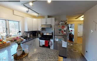 9 Arlington St, Unit 1 in Somerville, MA - Building Photo