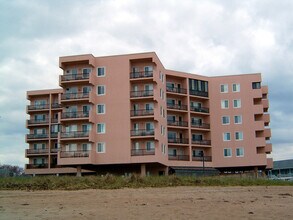 Seawatch in Old Orchard Beach, ME - Building Photo - Building Photo