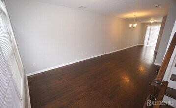 1299 St Georges Ave in Woodbridge Township, NJ - Building Photo - Building Photo