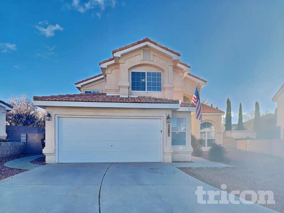 8416 La Paloma Ct in Albuquerque, NM - Building Photo