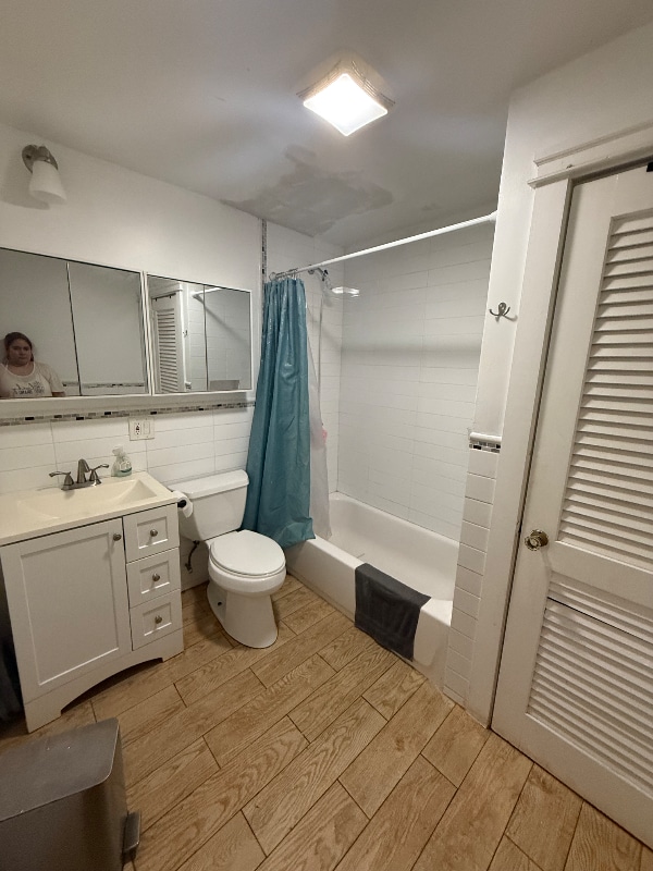 8 Berges Ave in Stamford, CT - Building Photo - Building Photo
