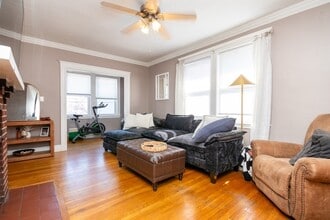 90 Elmer Rd in Boston, MA - Building Photo - Building Photo