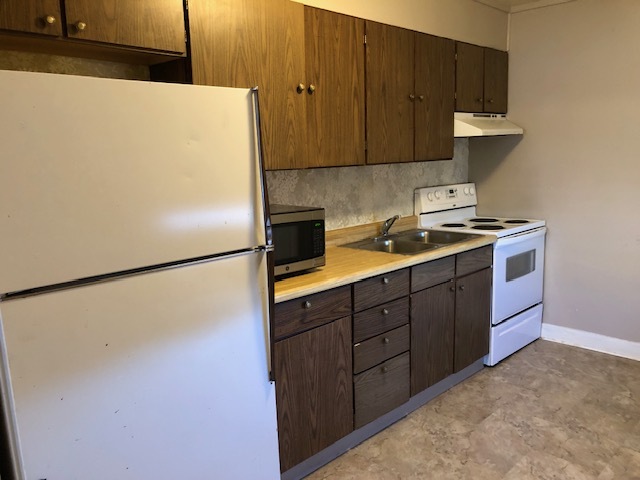 5015 Paige St, Unit #1 in Mills, WY - Foto de edificio - Building Photo