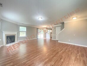 215 Pebblestone Dr in Durham, NC - Foto de edificio - Building Photo