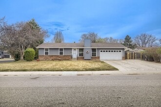 2824 Worthington Ave in Fort Collins, CO - Building Photo - Building Photo