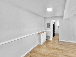 418 Edgebrook Dr in Boylston, MA - Foto de edificio - Building Photo