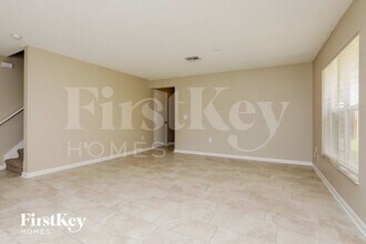 10013 Ian St in Orlando, FL - Building Photo - Building Photo