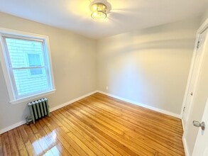 145 Union St, Unit 1 in Everett, MA - Building Photo - Building Photo