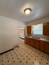 613 Wildwood Ave in Akron, OH - Building Photo - Building Photo