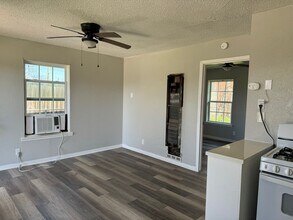 1900 N 4th St in Killeen, TX - Building Photo - Building Photo