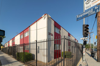 3756 Raymond Ave in Los Angeles, CA - Building Photo - Other