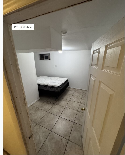 106 Westwood Dr in Brentwood, NY - Building Photo