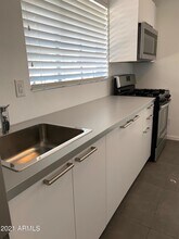 746 W Turney Ave-Unit -8 in Phoenix, AZ - Building Photo - Building Photo