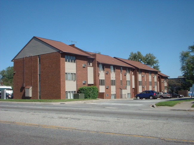 York Court in Baltimore, MD - Building Photo - Building Photo