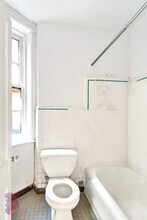 51 Leroy St in New York, NY - Building Photo - Building Photo