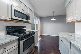 444 Edinburgh Rd in Dublin, OH - Building Photo - Building Photo