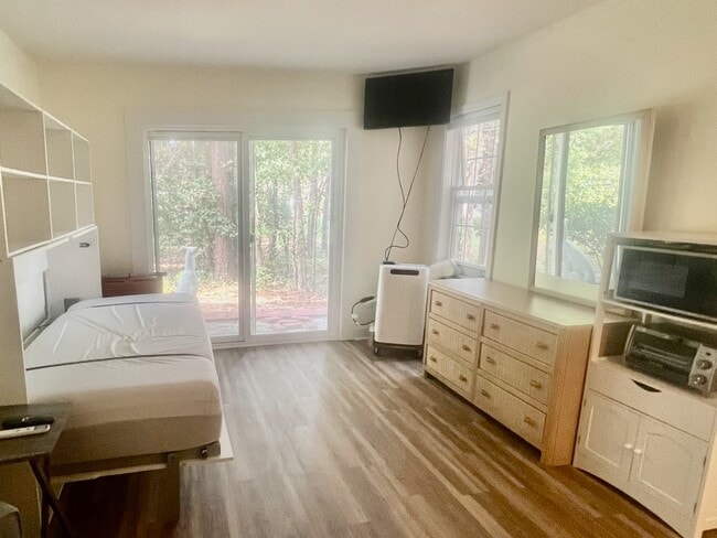 1350 McMaster Dr, Unit Unit C in Myrtle Beach, SC - Building Photo - Building Photo