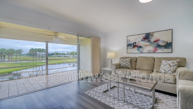 6999 W Country Club Dr N in Sarasota, FL - Building Photo - Building Photo