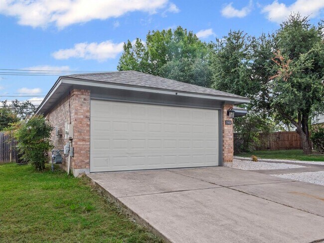 2801 Single Trace Ct in Austin, TX - Building Photo - Building Photo