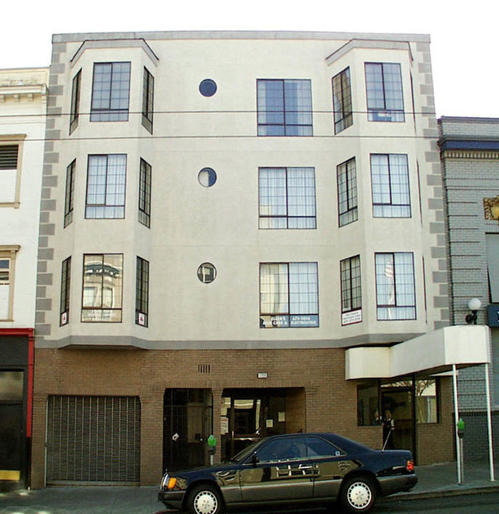 1725 Clay St in San Francisco, CA - Building Photo